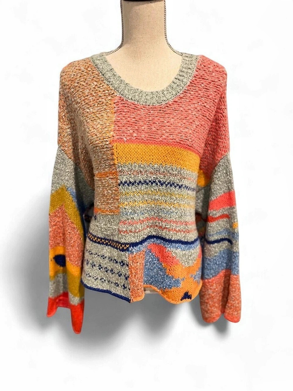 Francesca's Geometric Knit Sweater in Multi Size Medium